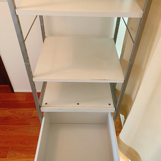 ★コンセント付きキッチン収納棚★の画像