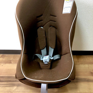 商談中　チャイルドシート　combi コンビ　