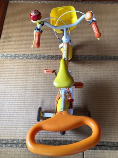 アンパンマン自転車（補助輪付き）