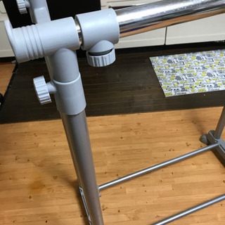 ハンガーラックの画像