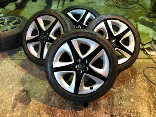 50プリウス純正品です。