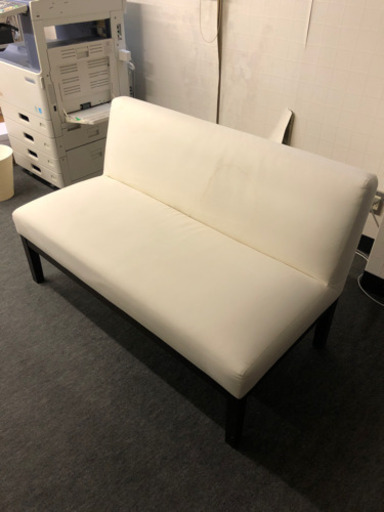 2人掛けソファ値下げしました！