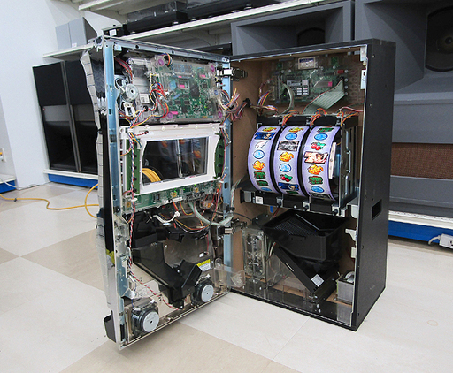 札幌発 パチスロ実機 Sammy サミー 怪盗天使ツインエンジェル3 5号機