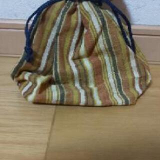 手縫いの巾着です！