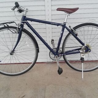 クロスバイク WEEKEND BIKES 7段変速 紺色 配送無料