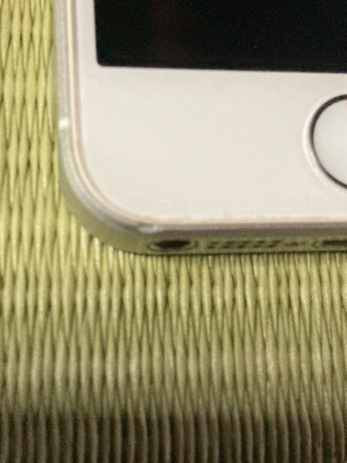iPhone SE 16GB (第一世代) SIMフリー　値下げしました