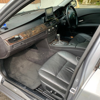 BMW 5シリーズ　 525iの画像