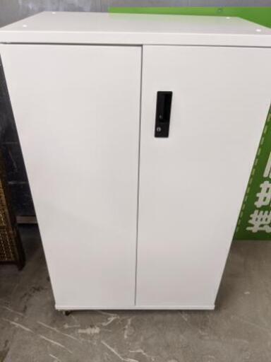 オフィス　鍵付き　書庫　収納