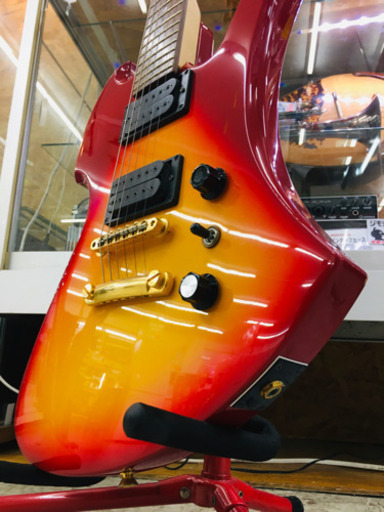 エレキギター　フェルナンデス　モッキンバード　hideモデル