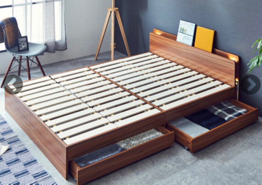 引き出し付きダブルベットプーレム