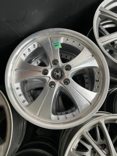 18インチアルミホイール