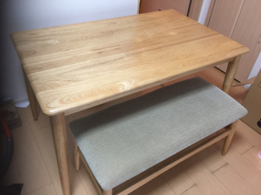ダイニング テーブル
