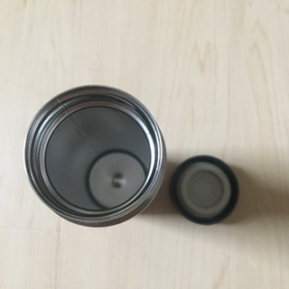 新品　水筒の画像