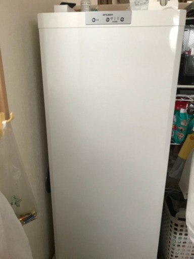 三菱冷凍庫　フリーザー