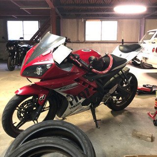 YZF-R15  赤白　実動　自賠責保険　残あり