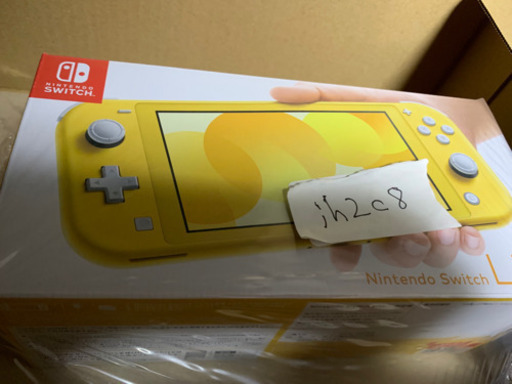 任天堂　スイッチ　Switch Lite 新品未開封　イエロー