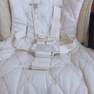 電動ハイローベビーチェア　コンビ　フェアレットラグジュアの画像