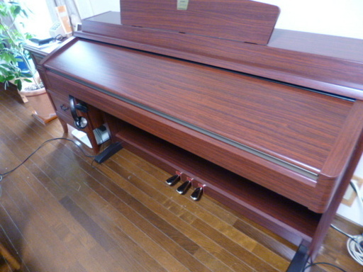 YAMAHA　電子ピアノ　CLP-230　中古　椅子付き