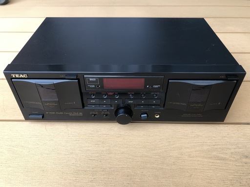 ★TEAC ダブルカセットデッキ W-760R 通電確認 ジャンク