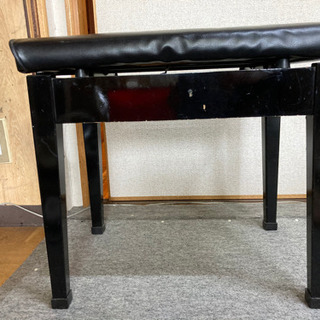 ピアノやエレクトーンの椅子