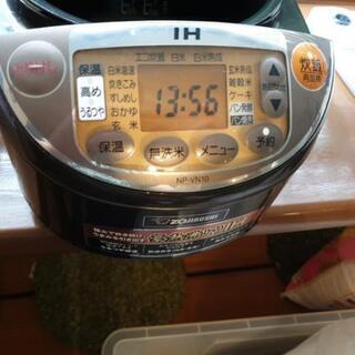 本日終了ZOJIRUSHI炊飯器の画像