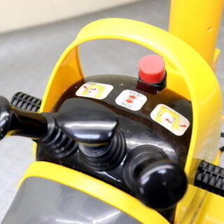 【 訳あり 】  乗用玩具　ケンケンキッキ　KOMATSU MICRO SHOVEL PC01　乗用マイクロショベルの画像