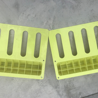 (引渡し者確定済)車止めの画像