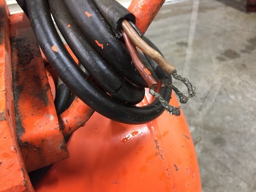 札幌発☆ メイジ エアーコンプレッサー 200V H-1/2 !