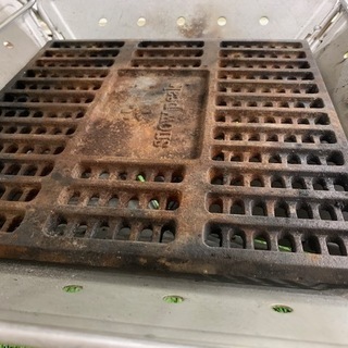 【Snow Peak】焚き火台L　グリルブリッジ＆鉄板セットあります！！の画像