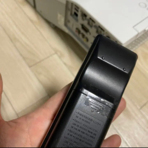 HITACHI 超短焦点プロジェクター