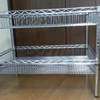 スチールラック　ワゴン　陳列棚の画像