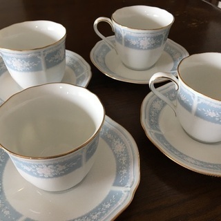 Noritake カップ＆ソーサー4組
