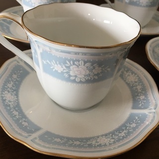 Noritake カップ＆ソーサー4組の画像