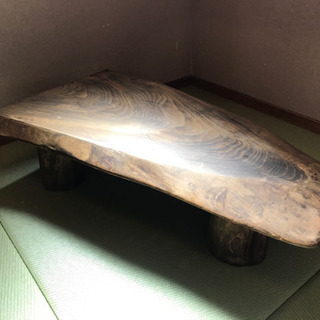 （成約済）一枚板　テーブルの画像