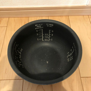 炊飯器（5.5号炊き）の画像
