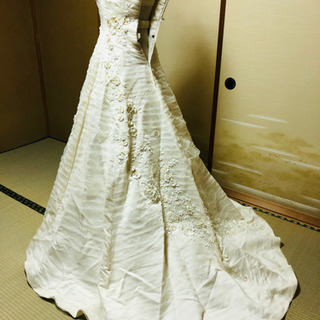 ❣️最終値引❣️ X ウエディングドレス中古 アイボリーの画像