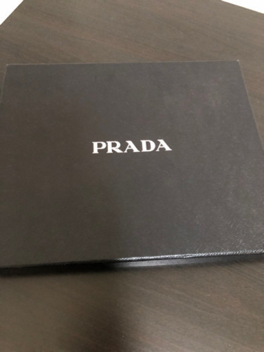 PRADA  タブレットケース　ケース　　RED