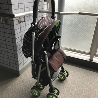 かなり使い込んだアップリカベビーカーの画像