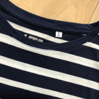 ユニクロTシャツ2枚の画像