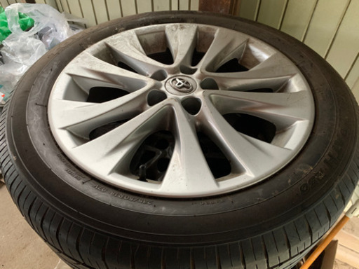 ヴェルファイア　タイヤアルミセット