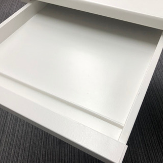 無料 定価3万円ほど 70×140cm オフィス家具5台の画像