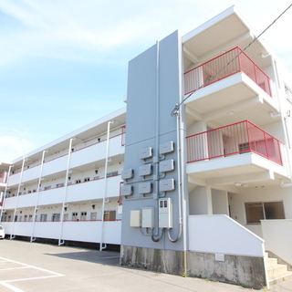 初期費用&初月家賃無料！☆３ＬＤＫ 地域最安値＆立地良し☆ネット...