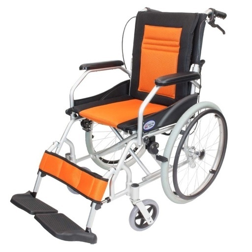 自走式アルミ製車イス ハピネスライト CA-12SU 自走式アルミ製車イス ハピネスライト CA-12SU