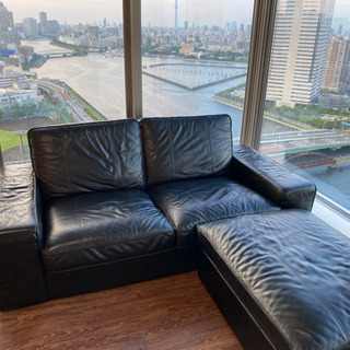 革張りソファの画像