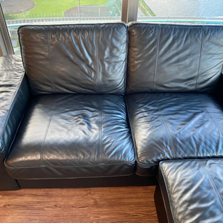 革張りソファの画像