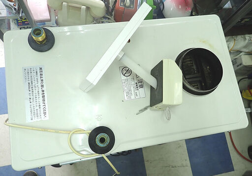 札幌 コロナ ボイラー 石油給湯器 煙突式 UKB-NX370R 2017年製 取り外すまで動いていた 現状渡し中古