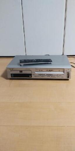 VHS\u0026DVDプレイヤー