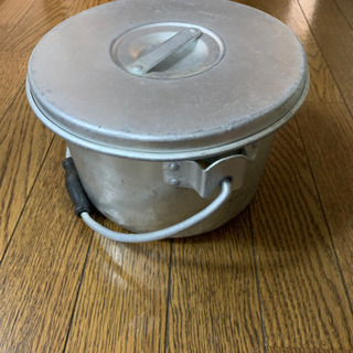 アウトドア用調理器具、給食アルミ鍋の画像