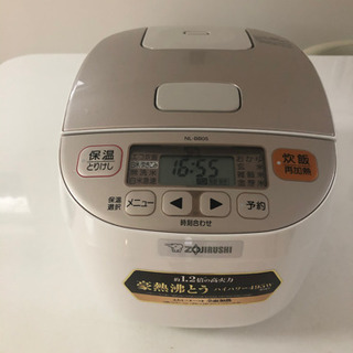 炊飯器の画像