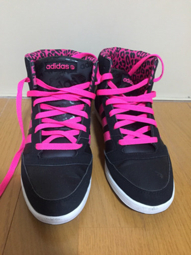 靴 adidas neo